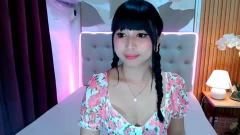 KATE online show from April 11, 2026, 4:11 pm