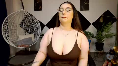 Kate online show from May 24, 2026, 7:19 pm