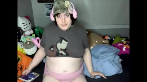 Snapshot of katfromsaturn chatting on February 3, 2026, 5:49 am Kat from Saturn online show from February 3, 2026, 5:49 am