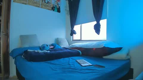 Snapshot of kathc_19 chatting on February 7, 2025, 10:20 pm Katerine online show from February 7, 2025, 10:20 pm