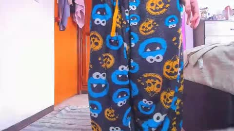 Snapshot of kathc_19 chatting on March 7, 2025, 2:12 pm Katerine online show from March 7, 2025, 2:12 pm