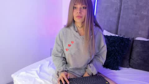 Snapshot of kathegomez_ chatting on January 5, 2025, 3:13 pm KatheGomez  online show from January 5, 2025, 3:13 pm
