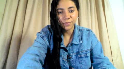 Snapshot of katherin_carter chatting on January 14, 2025, 12:54 am Kathe Carter online show from January 14, 2025, 12:54 am
