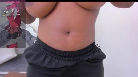 katherin online show from November 20, 2025, 6:40 pm