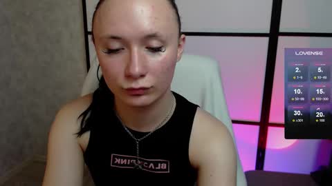 Snapshot of katherine_reinhart chatting on October 15, 2025, 3:45 pm katherine_reinhart online show from October 15, 2025, 3:45 pm