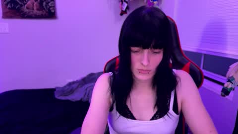 katherinekleave online show from February 11, 2026, 4:17 am