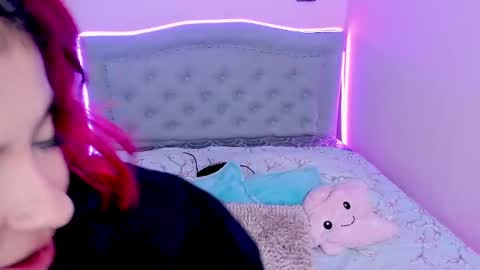 Snapshot of kathia_saenz chatting on January 25, 2025, 12:47 pm Kathia online show from January 25, 2025, 12:47 pm