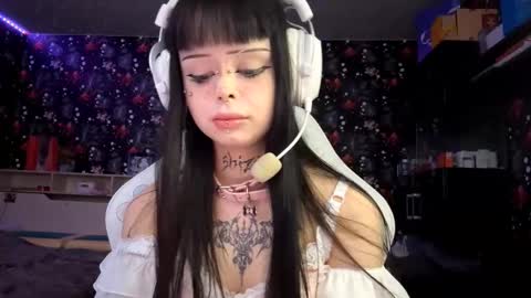 Snapshot of kathimatayoshi chatting on March 1, 2026, 1:35 pm Luna online show from March 1, 2026, 1:35 pm