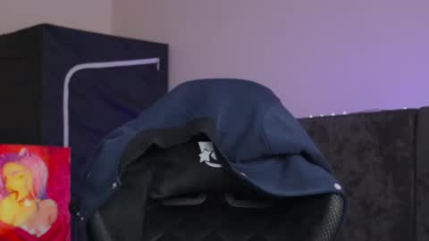 kathleen_frost online show from December 13, 2024, 7:25 am