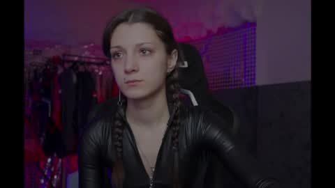 kathleen_frost online show from October 19, 2025, 9:43 am