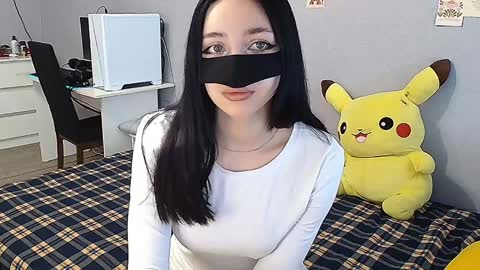 KathrineBerry online show from December 16, 2024, 3:40 am