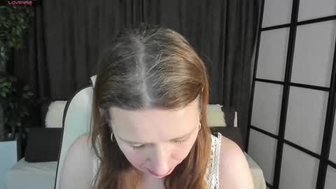 Kathrine online show from December 19, 2025, 2:40 am