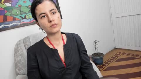 katia_12_ online show from February 3, 2025, 10:43 pm