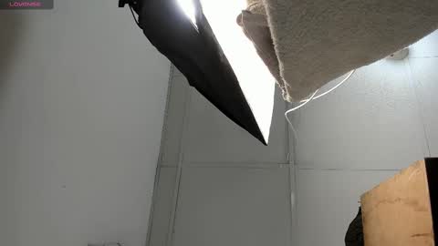 katia_12_ online show from February 12, 2025, 11:30 pm