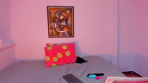 Khaterine online show from February 24, 2025, 6:36 pm