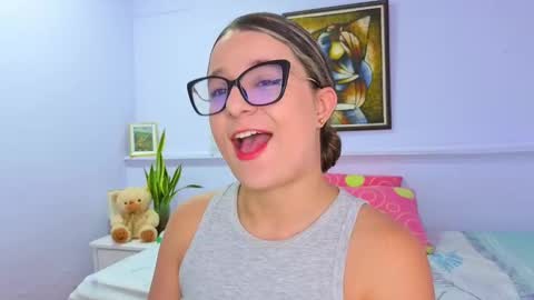 Khaterine online show from September 16, 2025, 10:38 am