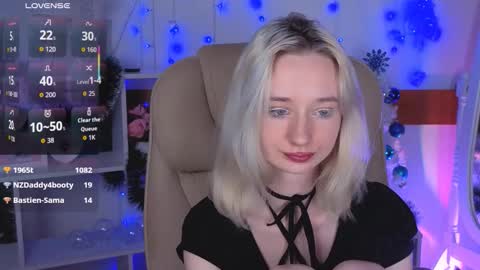 Katia  online show from January 5, 2026, 5:27 pm