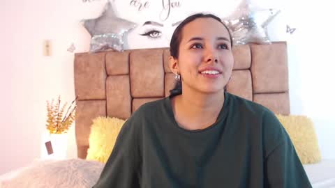 Snapshot of katiacuper chatting on January 25, 2025, 3:09 pm Katia Cuper online show from January 25, 2025, 3:09 pm