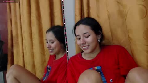 Snapshot of katiacuper chatting on February 19, 2025, 3:28 am Katia Cuper online show from February 19, 2025, 3:28 am