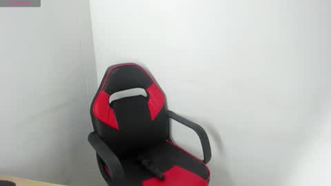 Katia online show from October 29, 2025, 9:49 pm