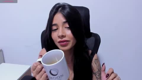 Katia online show from January 17, 2026, 3:28 pm