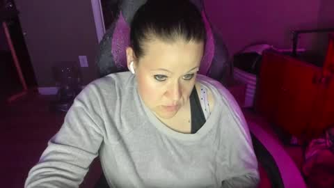 Katie online show from January 24, 2025, 2:28 am