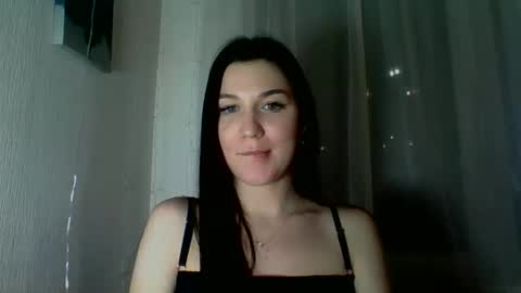 katie_foxi online show from February 19, 2026, 11:45 pm