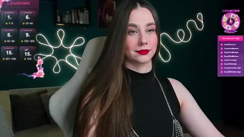 Katie online show from November 19, 2025, 10:21 pm