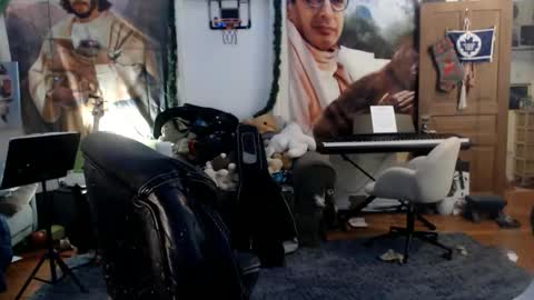 Katie online show from February 4, 2026, 7:14 am