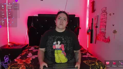 SHARON  KATIEE online show from April 13, 2026, 12:21 pm