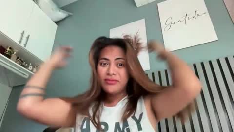 Snapshot of katiefrox_ chatting on October 30, 2025, 1:51 am katiefrox  online show from October 30, 2025, 1:51 am