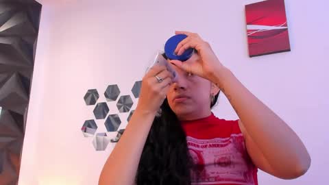 KATE  online show from April 19, 2026, 10:23 pm