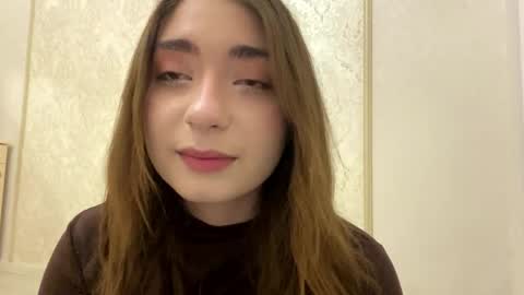 Snapshot of katinaflatau chatting on May 11, 2026, 7:22 pm Rosie online show from May 11, 2026, 7:22 pm