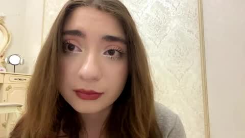 Snapshot of katinaflatau chatting on May 20, 2026, 7:09 pm Rosie online show from May 20, 2026, 7:09 pm