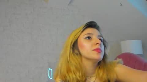 KatjaSin online show from May 1, 2026, 7:07 pm