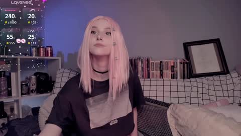 katkittykate online show from November 14, 2025, 5:00 pm