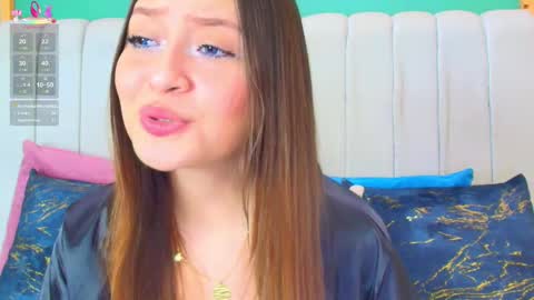 Snapshot of katlyn_martins chatting on March 9, 2025, 9:46 pm K A T L Y N online show from March 9, 2025, 9:46 pm