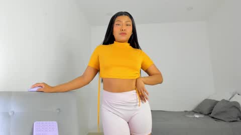 Follow me on instagram and twitter as correaktnees online show from March 11, 2025, 10:51 am
