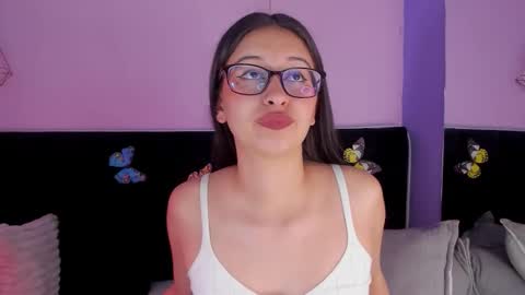 Snapshot of katniss_lovee_ chatting on February 19, 2026, 6:20 am .... Katniss .... online show from February 19, 2026, 6:20 am