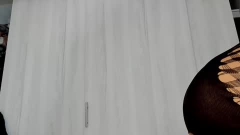 Kathrin online show from March 8, 2025, 4:12 am