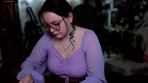 Katrin online show from September 10, 2025, 5:35 pm