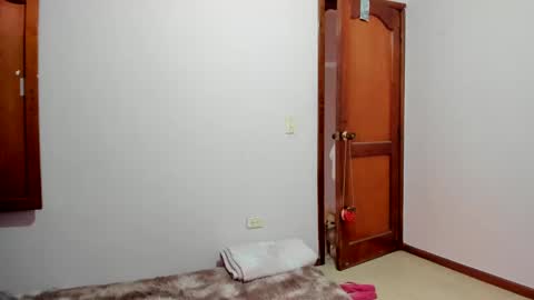 Katrin  online show from November 24, 2025, 2:17 pm