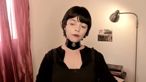 katsuro online show from February 17, 2025, 8:04 pm