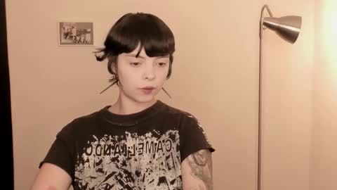 katsuro online show from February 22, 2026, 6:06 pm