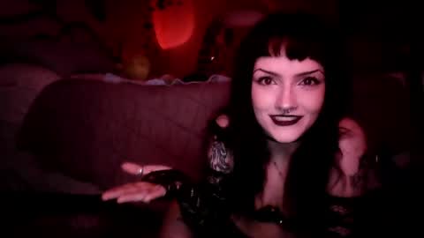kattattacck online show from May 31, 2026, 10:11 am