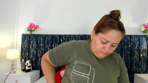 Snapshot of katte_landerr chatting on May 26, 2026, 1:07 pm Katte online show from May 26, 2026, 1:07 pm