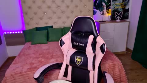 KattieSims online show from March 8, 2025, 2:45 am