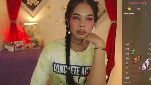 Snapshot of katulan_anderson09 chatting on March 11, 2025, 3:56 pm Camilla online show from March 11, 2025, 3:56 pm