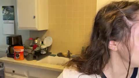 Snapshot of katxxgolding chatting on November 19, 2025, 7:47 pm Princesse Kat online show from November 19, 2025, 7:47 pm