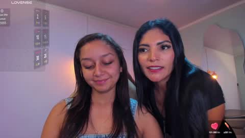 Snapshot of katy_sweet19 chatting on January 25, 2025, 10:18 pm Katy online show from January 25, 2025, 10:18 pm